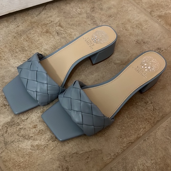 Vince Camuto Semtera Sandals - Picture 2 of 4